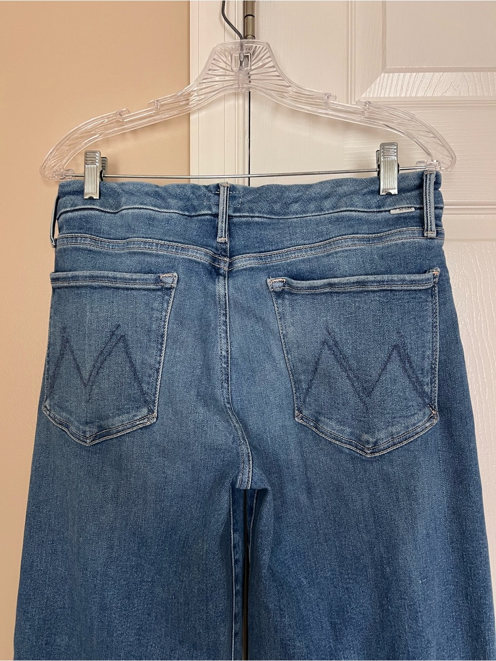 MOTHER The Roller High Rise Wide Leg Jeans Raw Hem Size 31 Riding the Cliffside - Picture 6 of 10